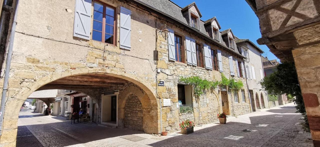 Maison Pierre Loti, Gite Historique Et Spacieux En Vallee De La Dordogne Bretenoux Exteriér fotografie